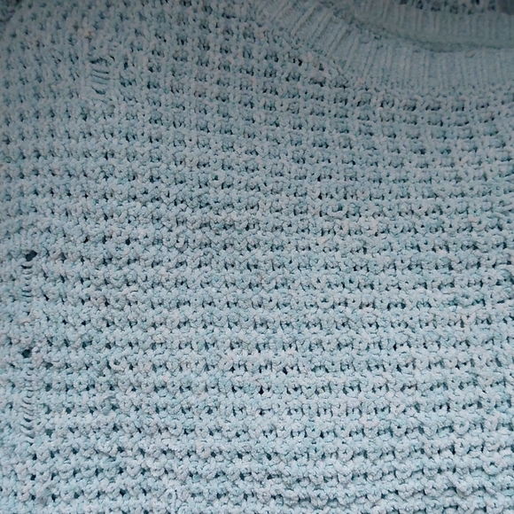 American Eagle Distressed Knit Sweater - Picture 2 of 5